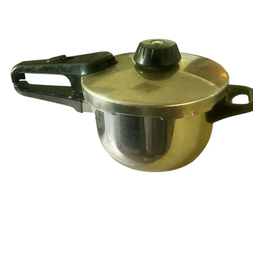 Vintage Fissler Vitavit 2.5L 18/10 Stainless Steel Pressure Cooker Germany